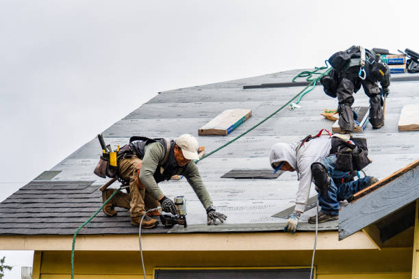 Professional Roofing technician working in Milan, KS